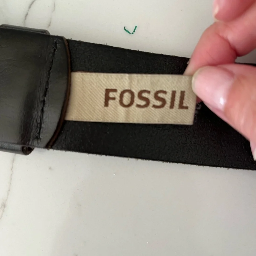 Fossil Genuine Leather Belt Dark Brown Matte Silvertone Buckle Size 34